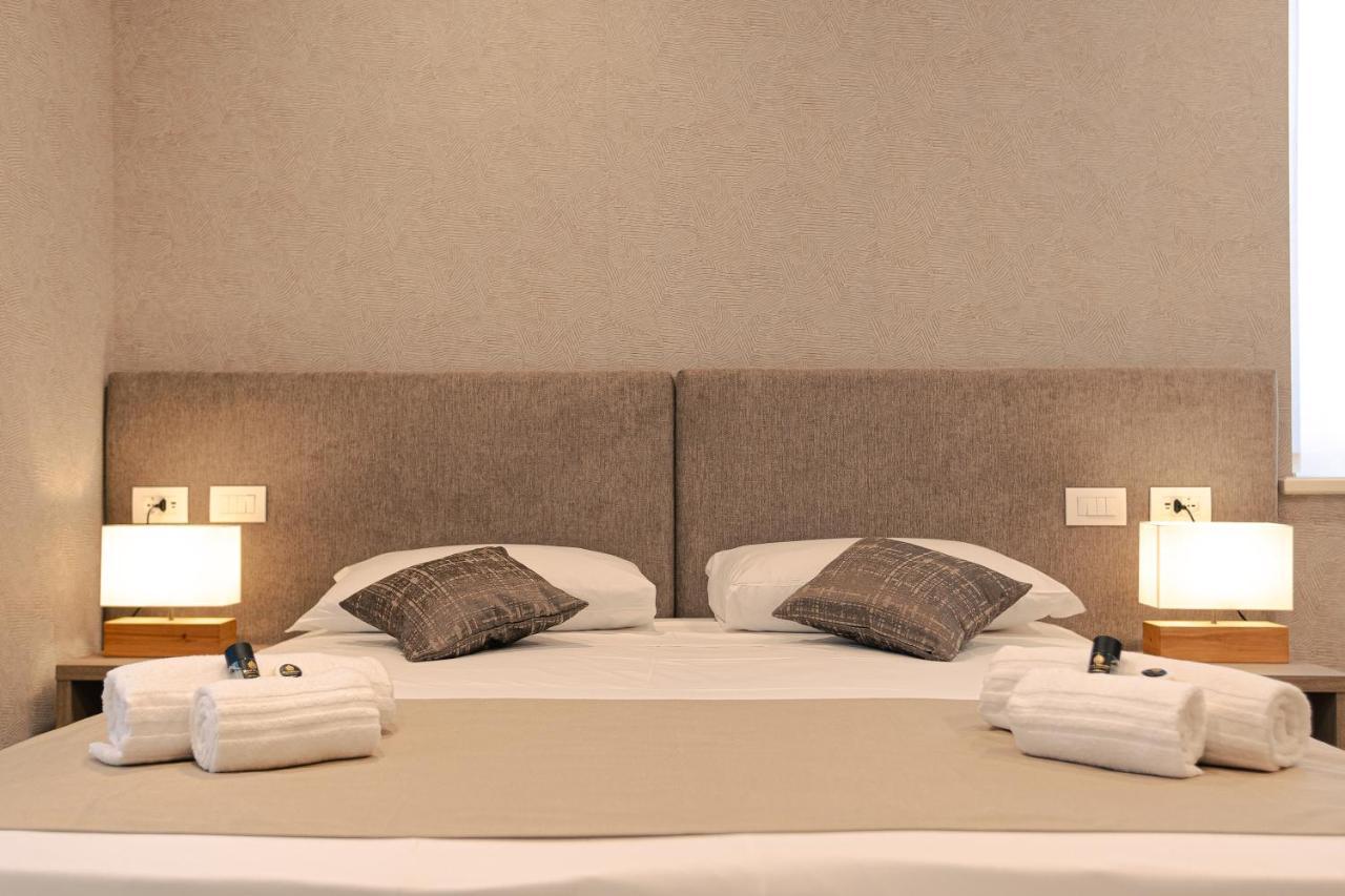 Palazzo Borgo Trento - Royal Welcome Guest house *